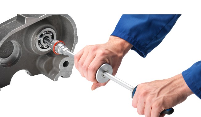 SKF TMIP 7-28 Internal bearing puller kit for dismounting bearings from housings