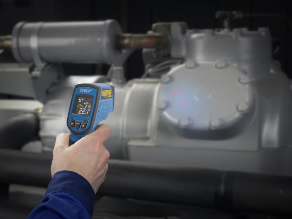 SKF TKTL 21 Advanced infrared thermometer for thermal inspections lightweight
